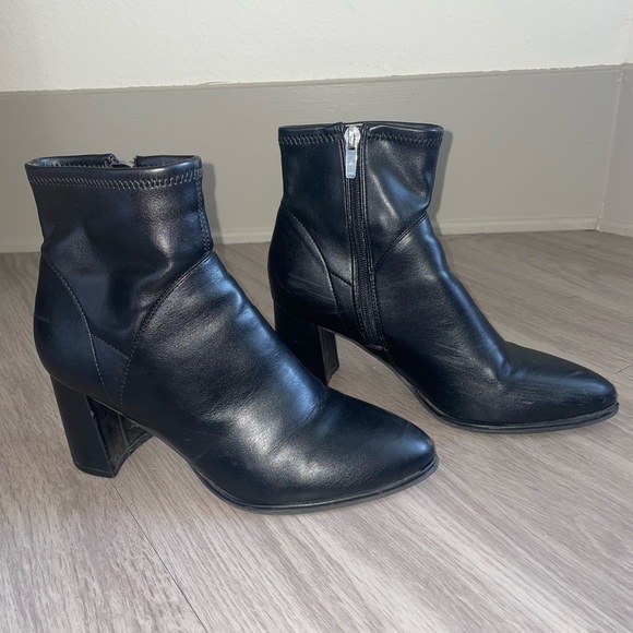 Marc Fisher Shoes - Marc Fisher dyvine ankle booties